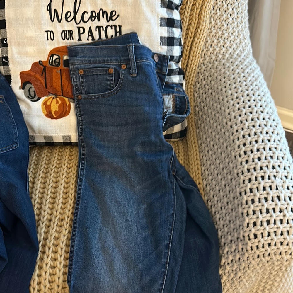 Madewell high-rise skinny jeans in Danny wash,tencel.